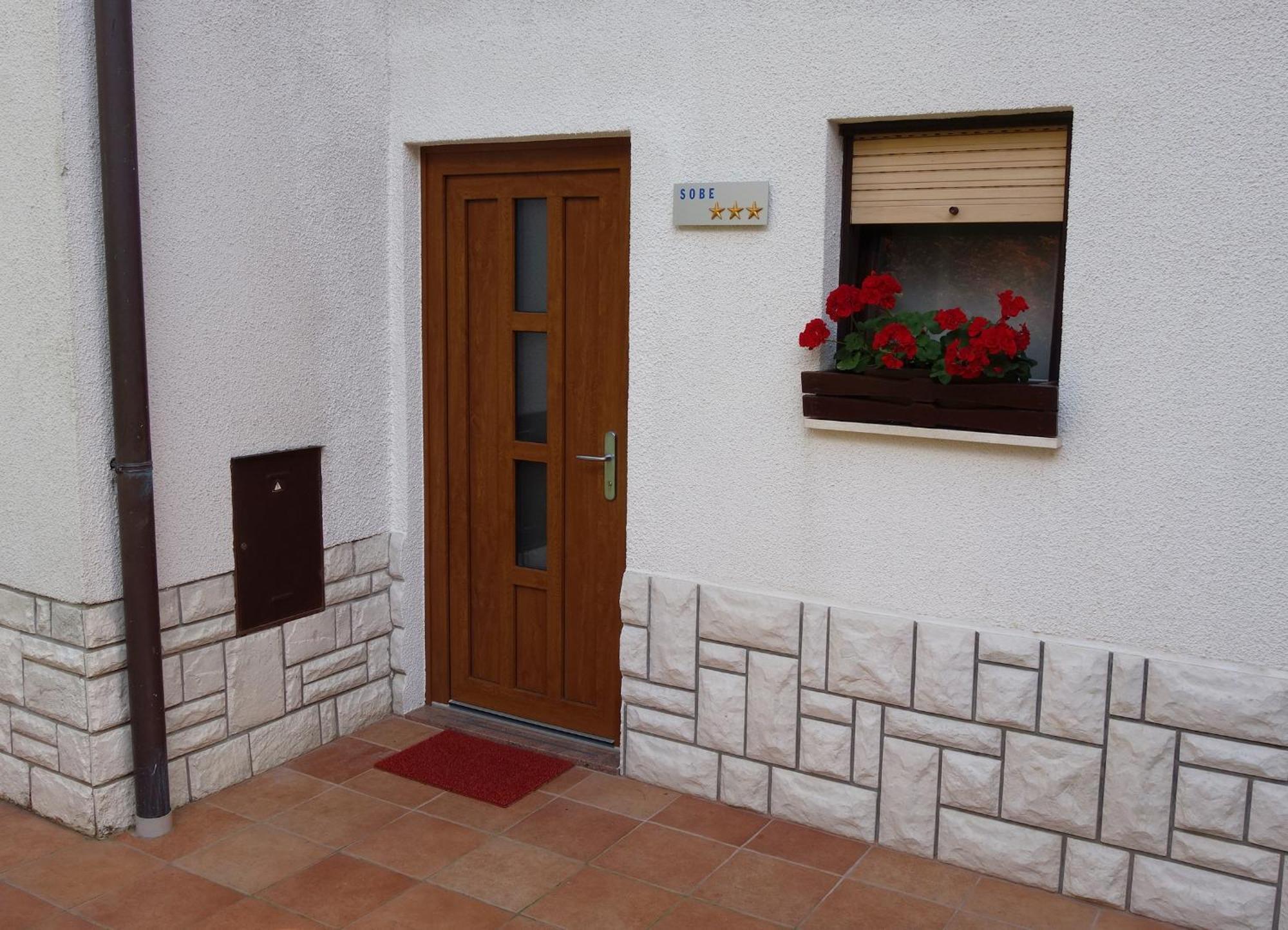 Sobe Vera Bovec Exterior foto